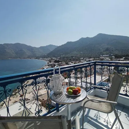 Marinas Studios Livadia  Exterior photo