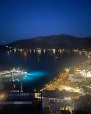 Marinas Studios Livadia  Exterior photo